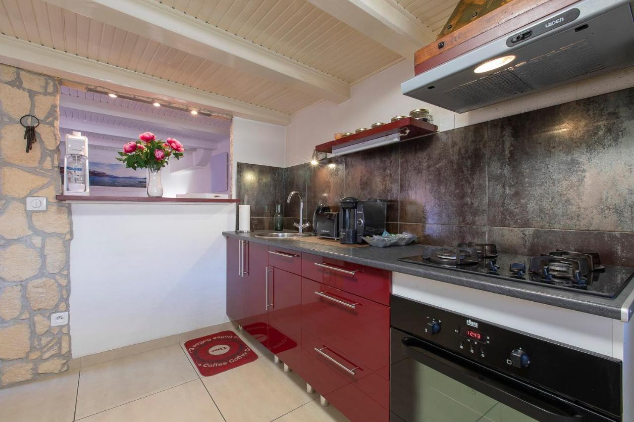 Annecy Sainte Claire Vieille Ville 38M2 Terrasse Proche Gare Et Lac 4 Pers 3 Etoiles Eksteriør bilde